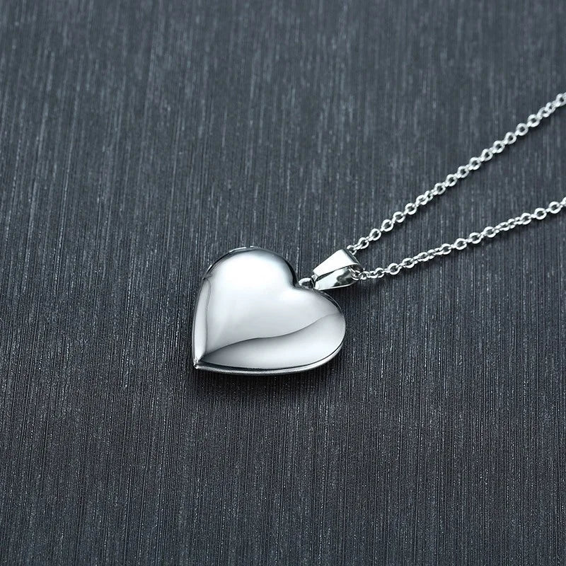 Monogram Floral Oval Heart Locket Pendant Necklaces for Women Men, Stainless Steel Photo Frame Promise Love Keepsake Collar | MMS - monmonshop.com